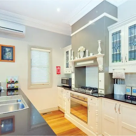Brantwood Cottage Luxury Accommodation Blackheath Exterior photo
